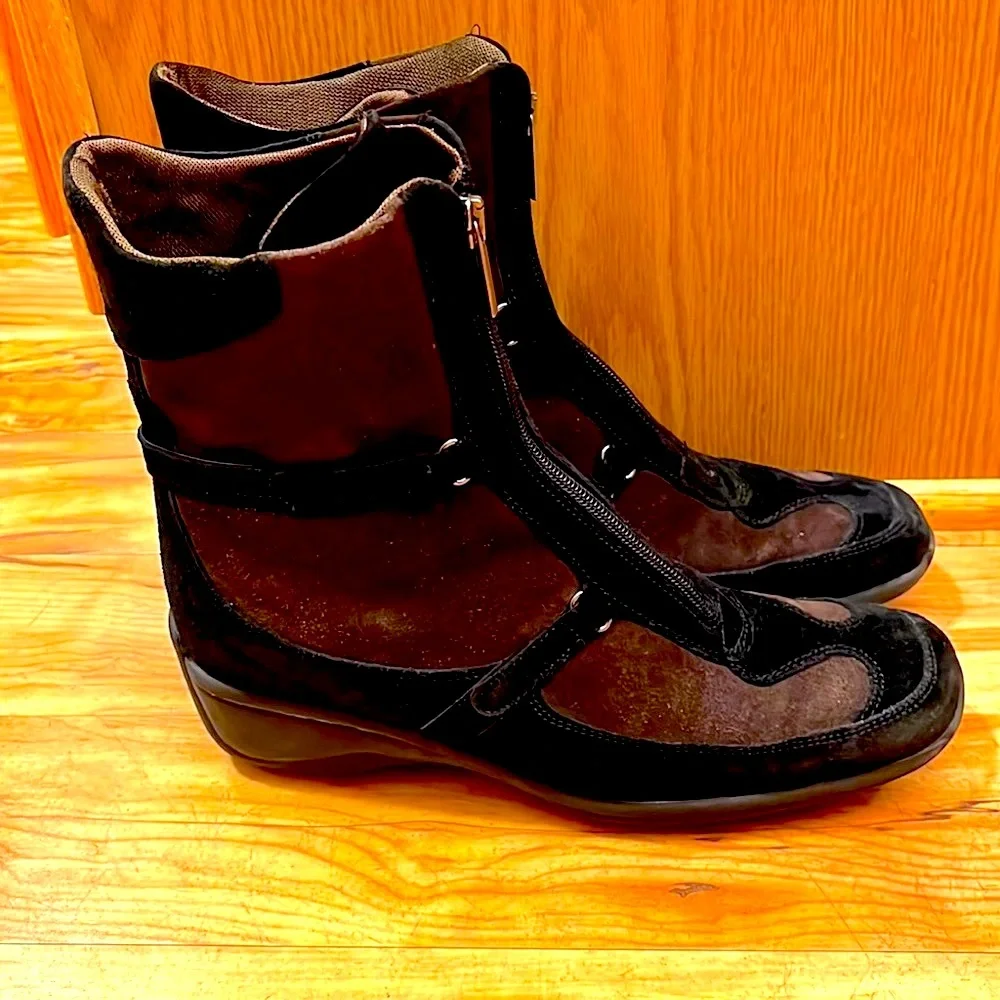 Aquatalia by Marvin K size 8-1/2 8.5 waterproof suede top zip ankle boots VGUC